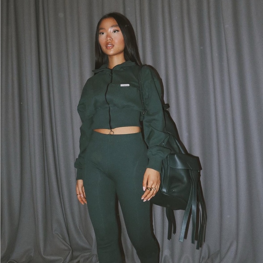 The K Label - Two piece Green High-Waisted Leggings Sleek Fit